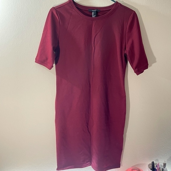 Forever 21 Dress T-Shirt Short Sleeve Tight Fit Curvy Body Con Midi Length Dress - Picture 1 of 6